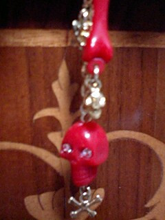 �ԃX�J���[�i�����B